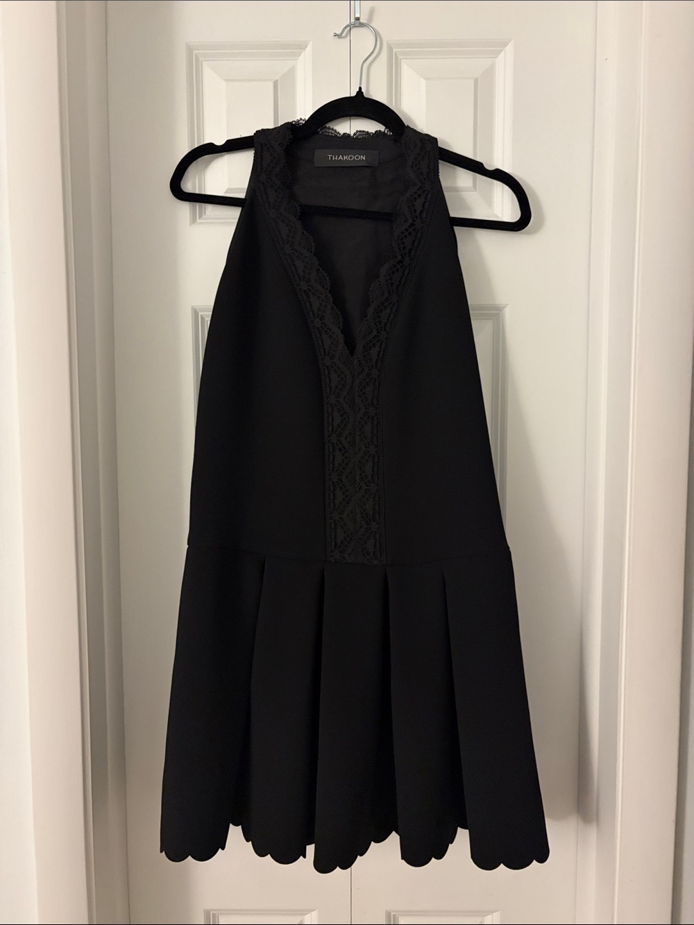 Thakoon Black Halter Dress with Lace V-Neck and Scalloped Hem, size 2